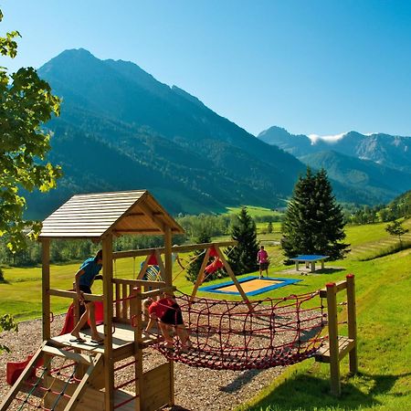 Familien- Und Wellnesshotel Hanneshof Kleinarl Bagian luar foto