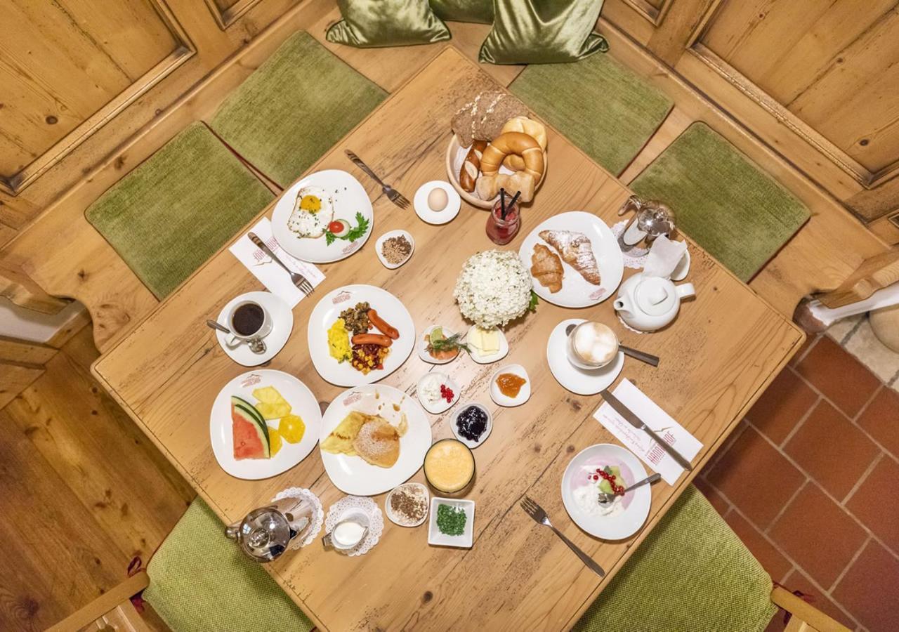 Familien- Und Wellnesshotel Hanneshof Kleinarl Bagian luar foto